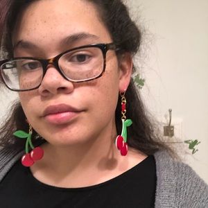 Meet your Posher, Mia